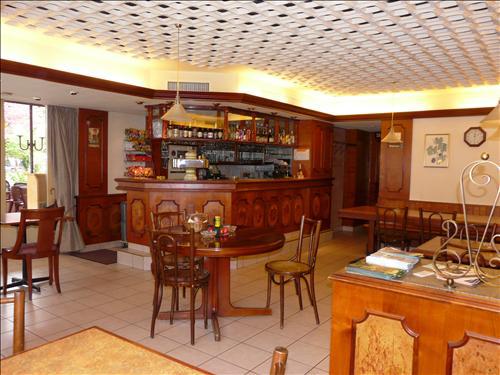 סן-מוריס La Dent-Du-Midi Hotel & Restaurant מסעדה תמונה